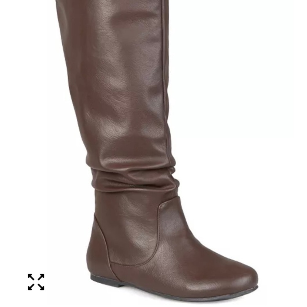 New in box brown wide calf women’s boots Jayne size 8 1/2 WC.